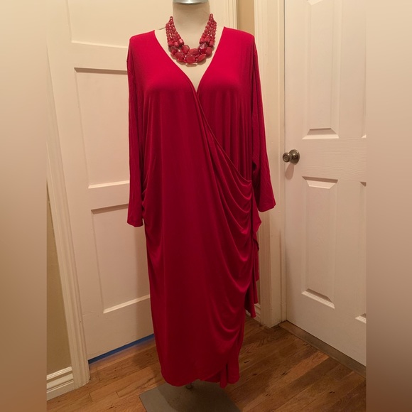 Catherine’s Curvy Collection faux wrap red dress with side ruge & ruffle size 4X - Picture 3 of 8
